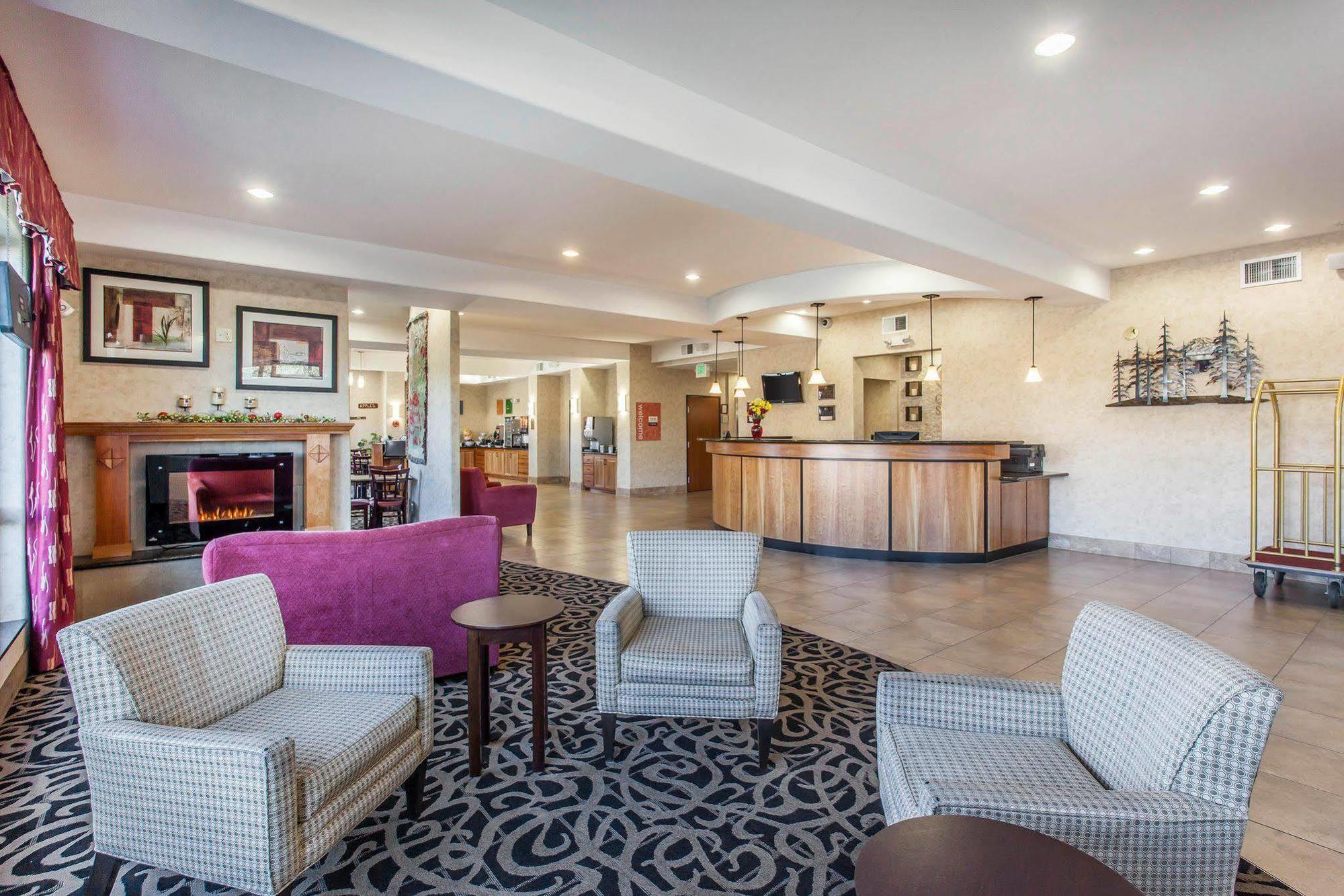 Comfort Suites Wenatchee Gateway Buitenkant foto